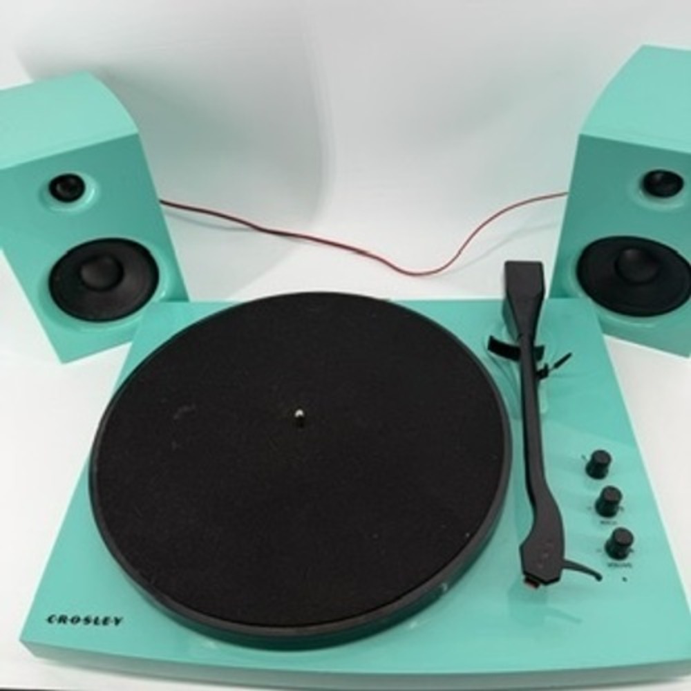 Crosley T150 Turquoise Bluetooth Turntable‎ with External Stereo Speakers